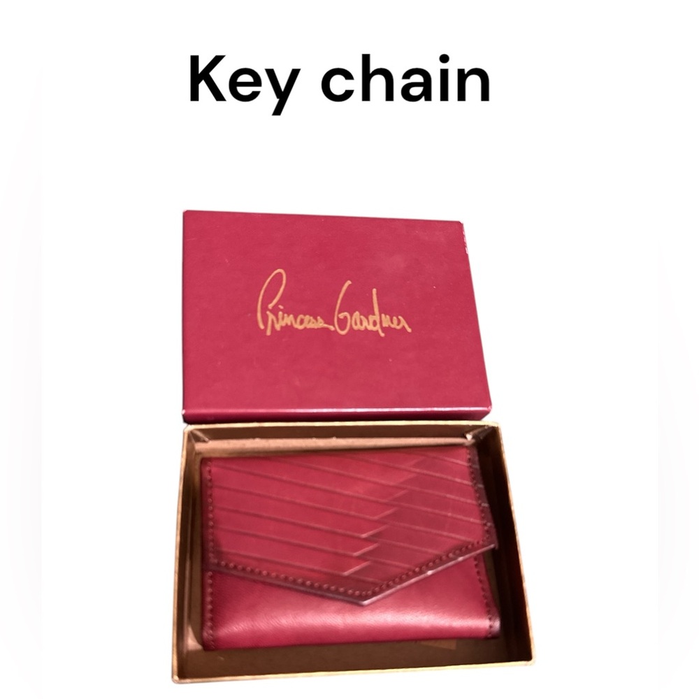 Princess Gardner leather key chain wallet/holder NIB